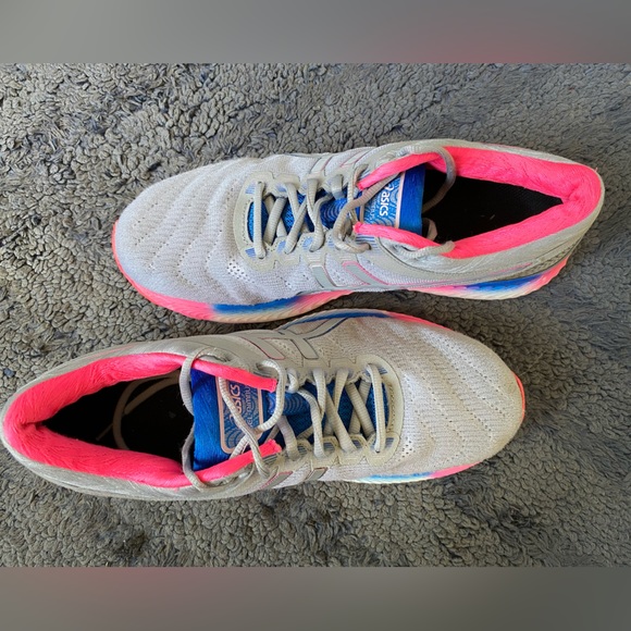 ASICS Women’s Gel-Nimbus Lite Running Sneakers - Picture 7 of 7